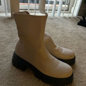 Women's Cream Ankle Boots